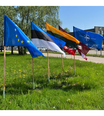 Vienvietis įkalamas laikiklis vėliavos kotui